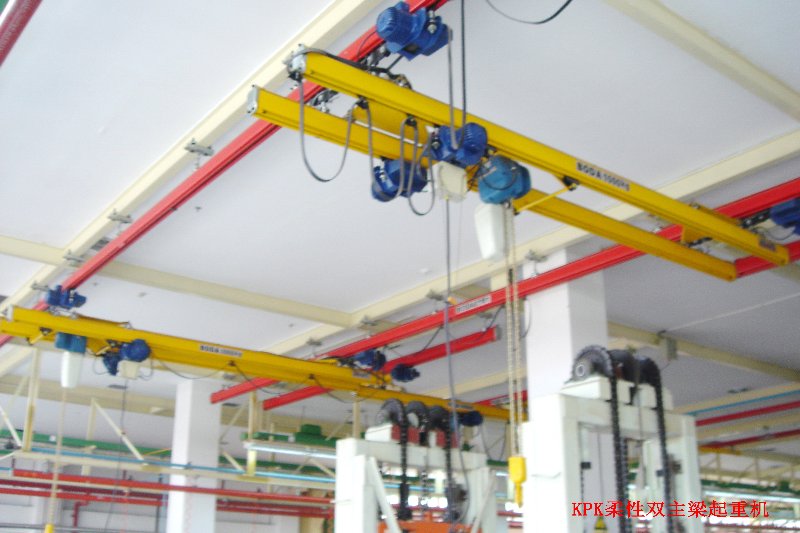 悬臂起重机：壁挂 / 定柱双款，按需定制工业起重方案